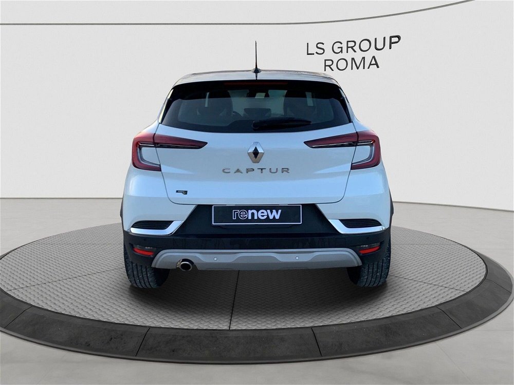 Renault Captur Blue dCi 95 CV Intens  del 2020 usata a Roma (4)