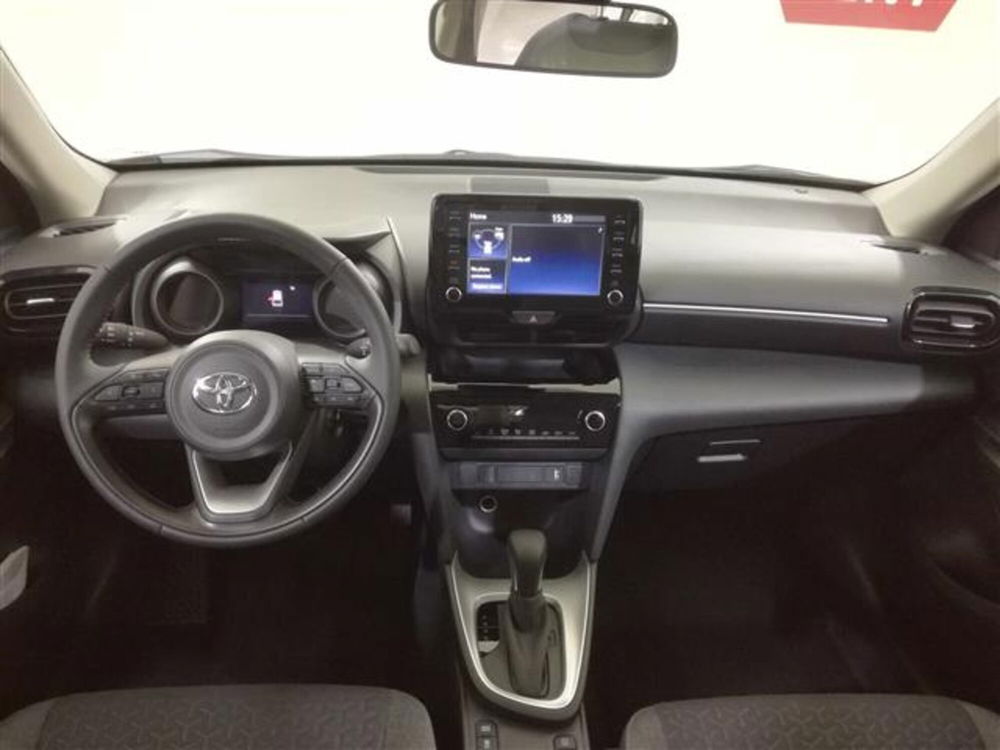 Toyota Yaris Cross nuova a Napoli (8)