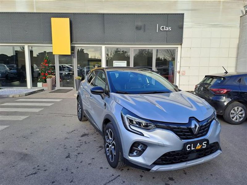 Renault Captur TCe 100 CV GPL Intens  del 2020 usata a Livorno