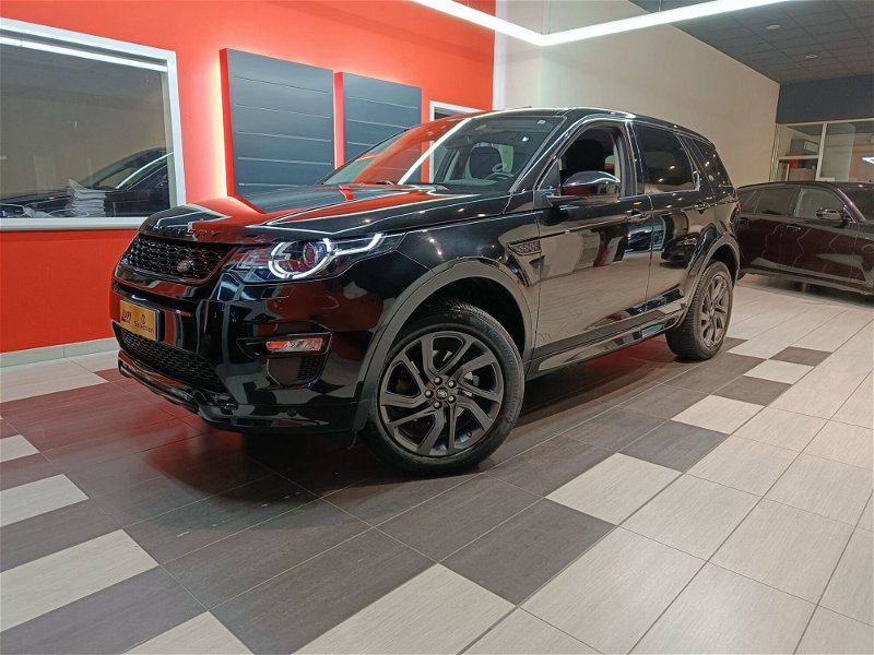 Land Rover Discovery Sport 2.0 TD4 150 CV HSE Luxury my 16 del 2019 usata a Serravalle Pistoiese