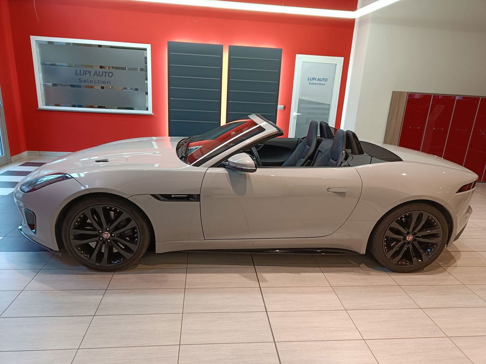 Jaguar F-Type Cabrio 2.0 aut. Convertibile R-Dynamic  del 2020 usata a Serravalle Pistoiese (2)