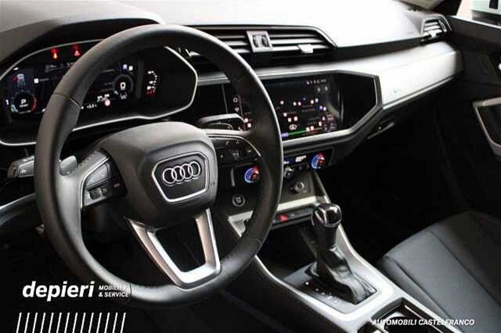 Audi Q3 35 TFSI S tronic Business Advanced  del 2021 usata a Castelfranco Veneto (2)