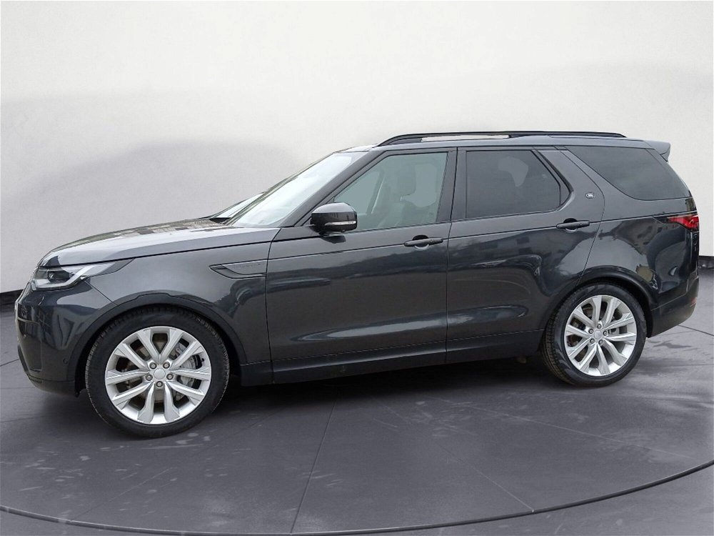 Land Rover Discovery 3.0d i6 mhev Dynamic SE awd 300cv 7p.ti auto del 2021 usata a Vinci (2)