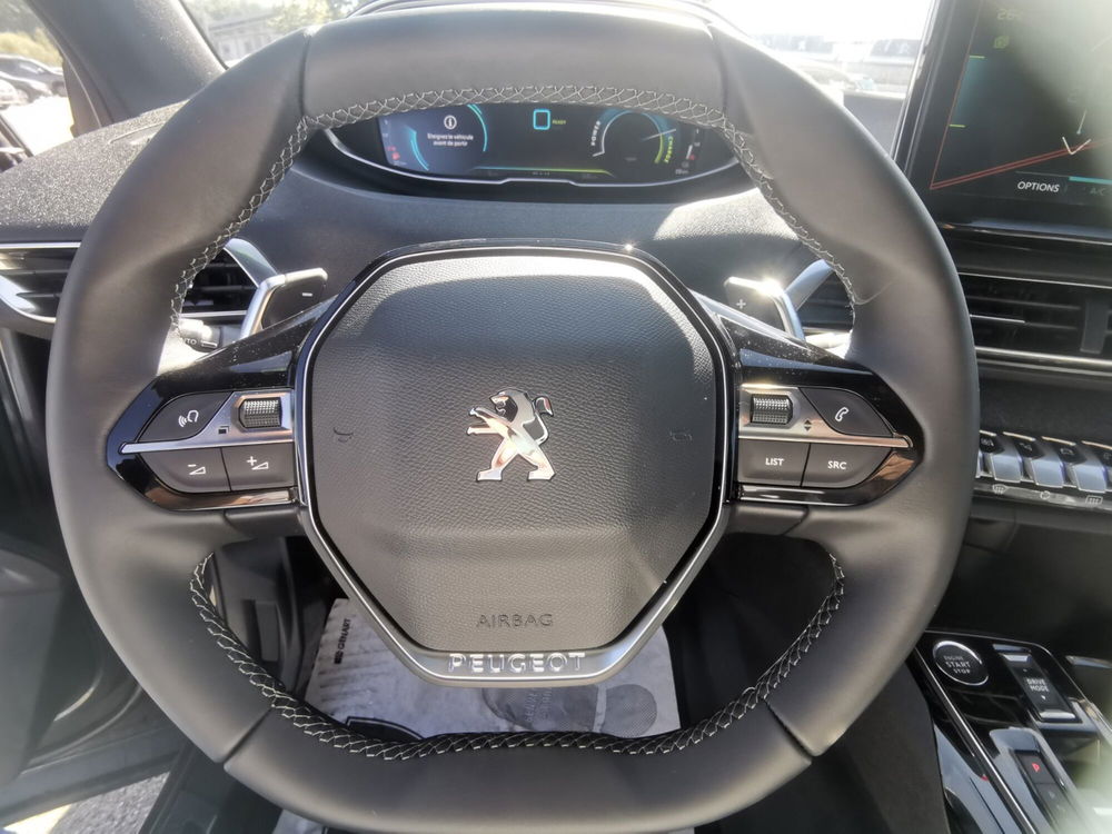 Peugeot 3008 nuova a Frosinone (12)