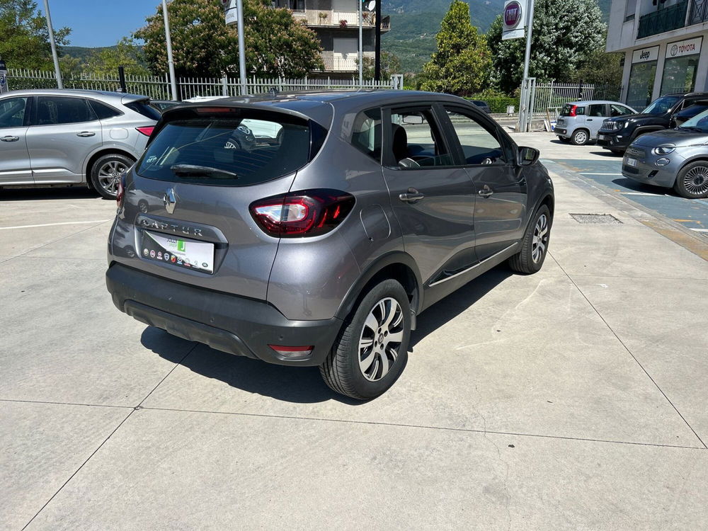 Renault Captur 0.9 TCe 12V 90 CV Start&Stop Life del 2019 usata a Sora (3)