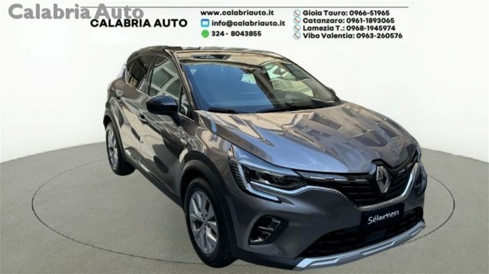 Renault Captur TCe 100 CV GPL FAP Intens  del 2022 usata a Gioia Tauro (2)
