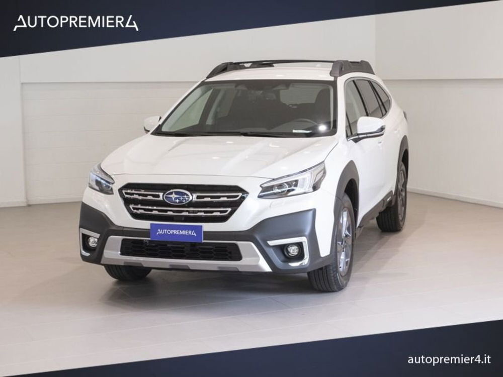 Subaru Outback 2.5i Style lineartronic nuova a Como (3)