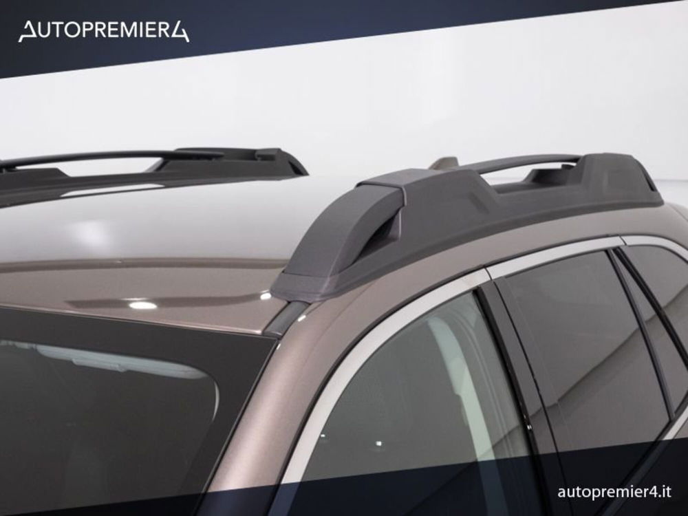 Subaru Outback nuova a Como (12)