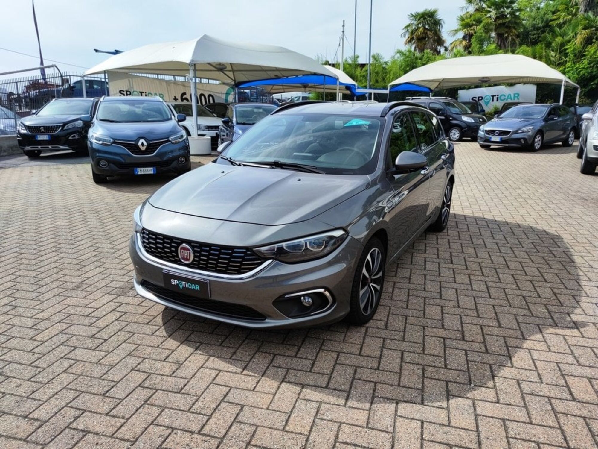 Fiat Tipo Station Wagon Tipo 1.6 Mjt S&amp;S DCT SW Lounge  del 2019 usata a Erba