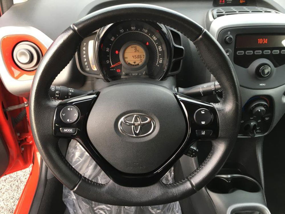 Toyota Aygo usata a Cuneo (11)