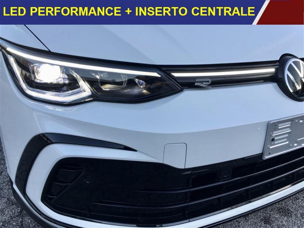 Volkswagen Golf 1.5 etsi R-Line 150cv dsg nuova a Bernezzo (5)