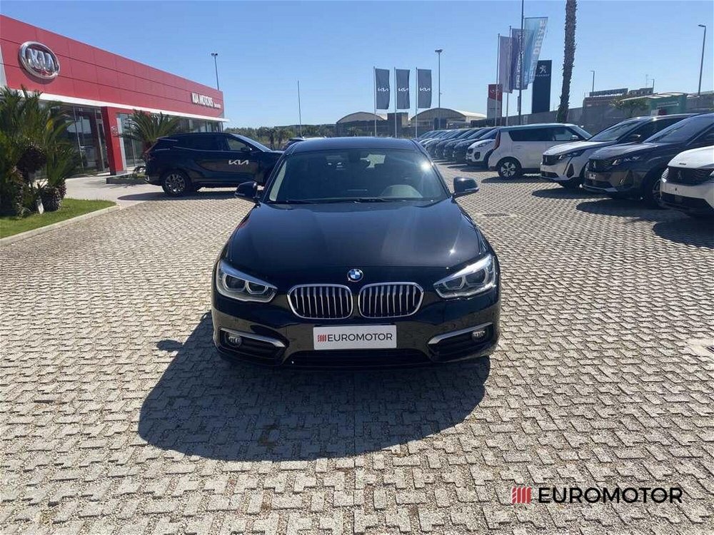 BMW Serie 1 5p. 116d 5p. Urban  del 2019 usata a Modugno (2)