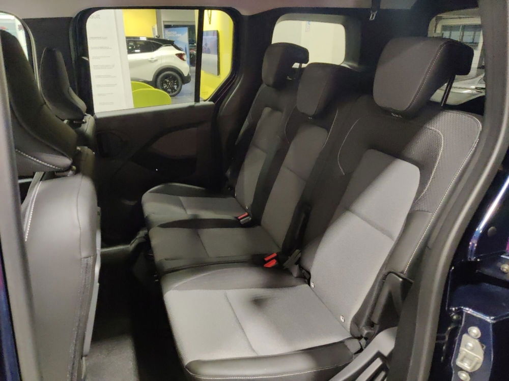 Renault Kangoo nuova a Treviso (14)