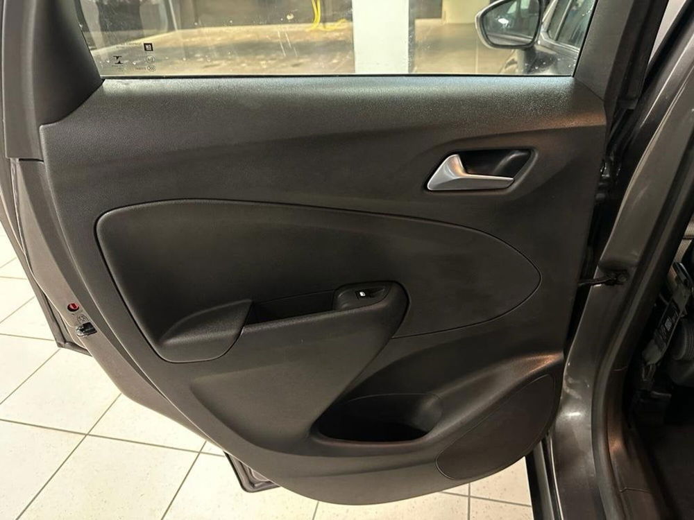 Opel Crossland X usata a Pescara (17)