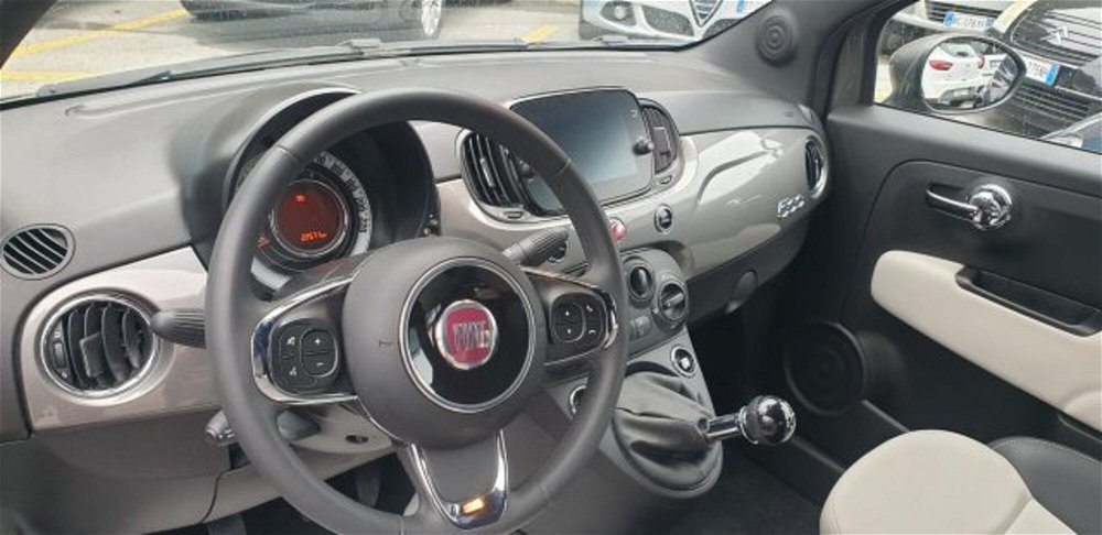 Fiat 500 1.0 Hybrid Dolcevita  del 2023 usata a Sanremo (4)