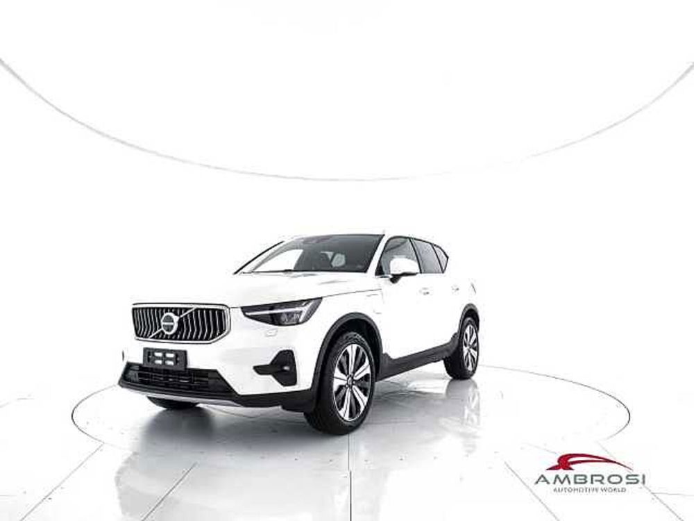 Volvo XC40 nuova a Perugia