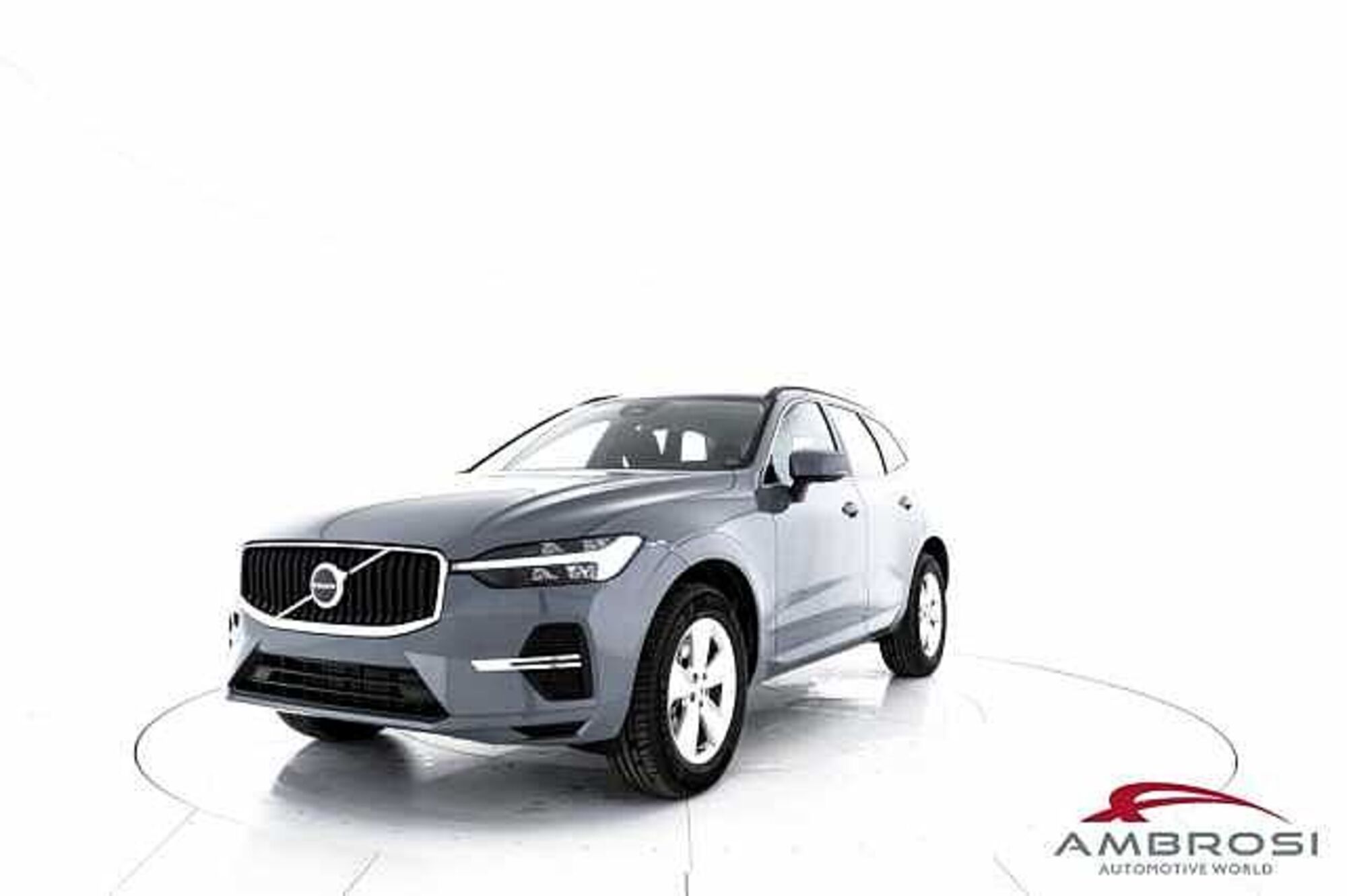 Volvo XC60 B4 (d) AWD automatico Core N1 nuova a Viterbo