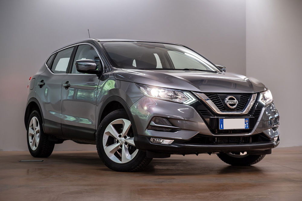 Nissan Qashqai usata a Trento (2)