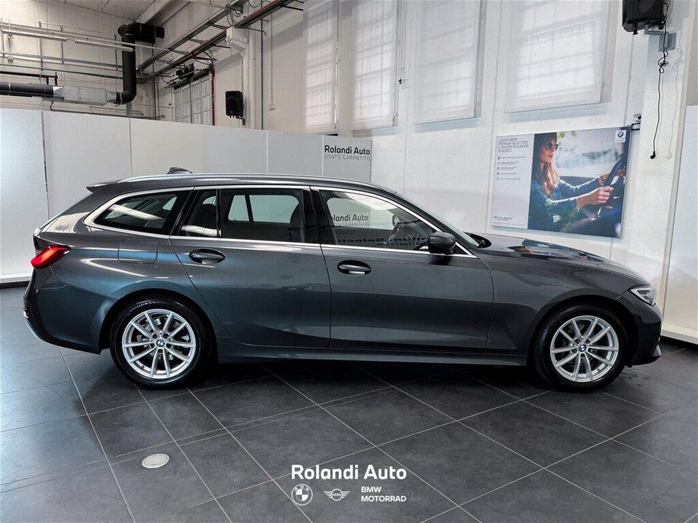 BMW Serie 3 Touring 318d  Business Advantage  del 2019 usata a Alessandria (5)