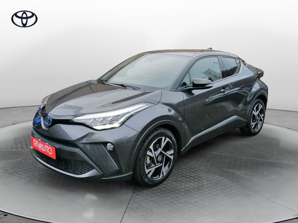 Toyota Toyota C-HR nuova a Como