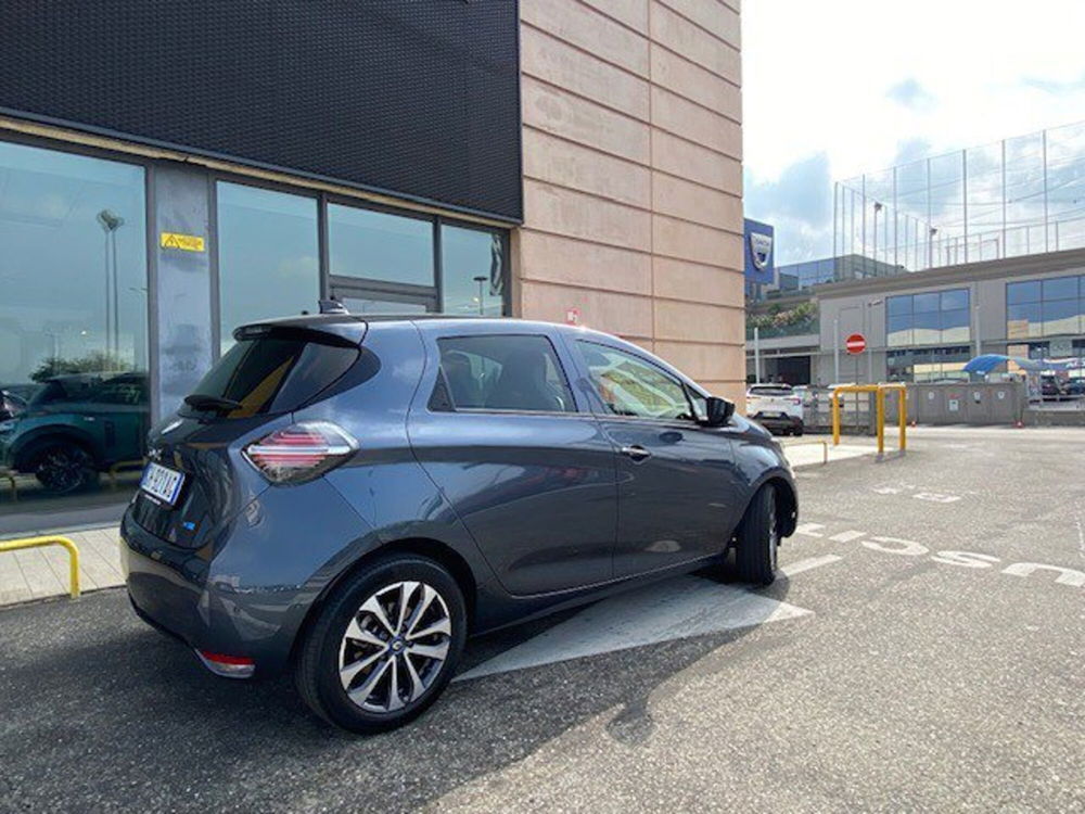 Renault Zoe Intens R135 Flex  del 2021 usata a Parma (3)