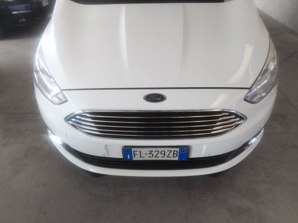 Ford C-Max usata a Milano (9)