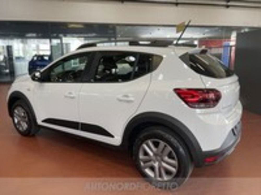 Dacia Sandero Stepway 1.0 tce Expression Eco-g 100cv del 2023 usata a Pordenone (5)