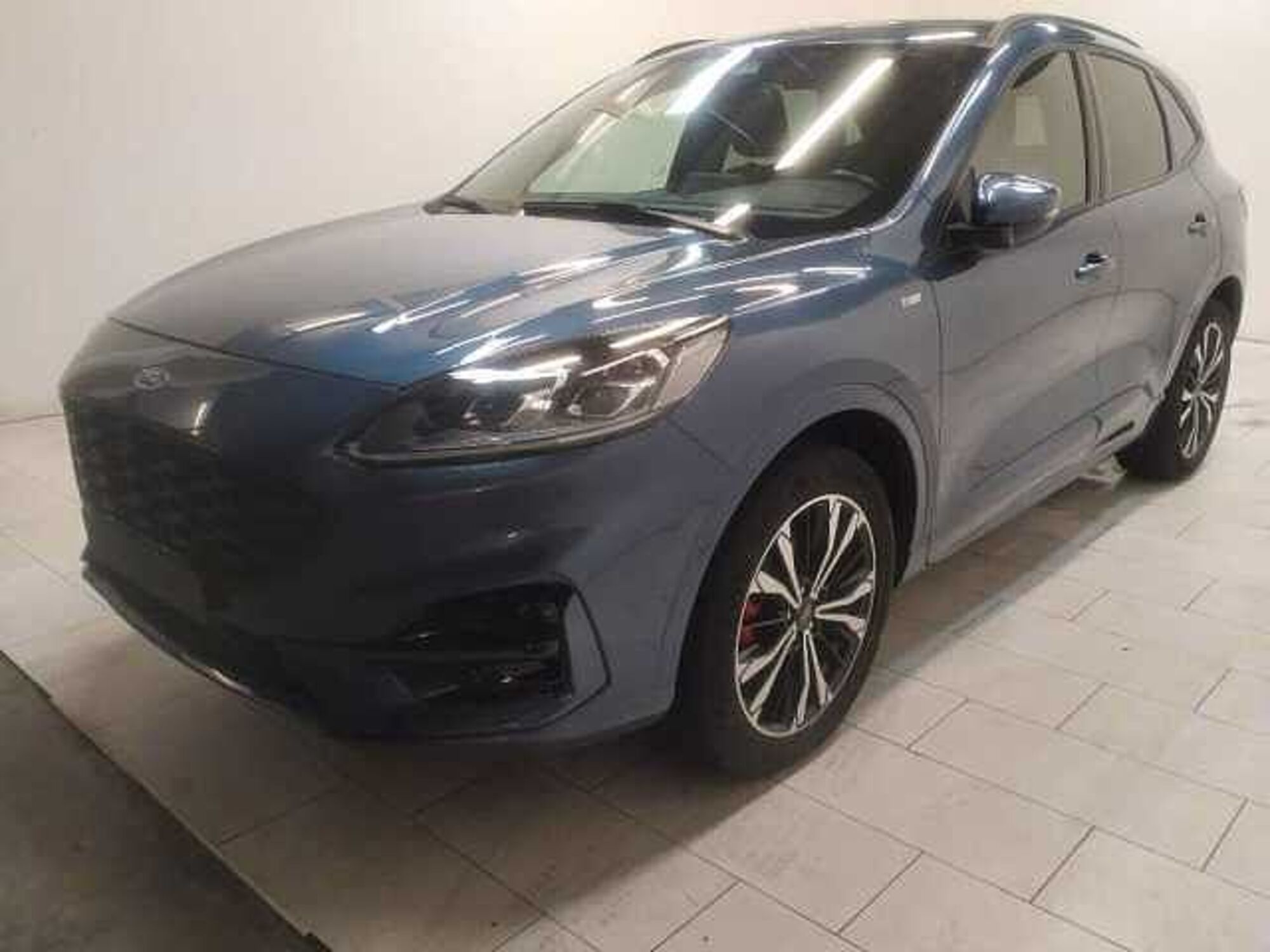 Ford Kuga 2.5 Full Hybrid 190 CV CVT AWD ST-Line X del 2021 usata a Cuneo