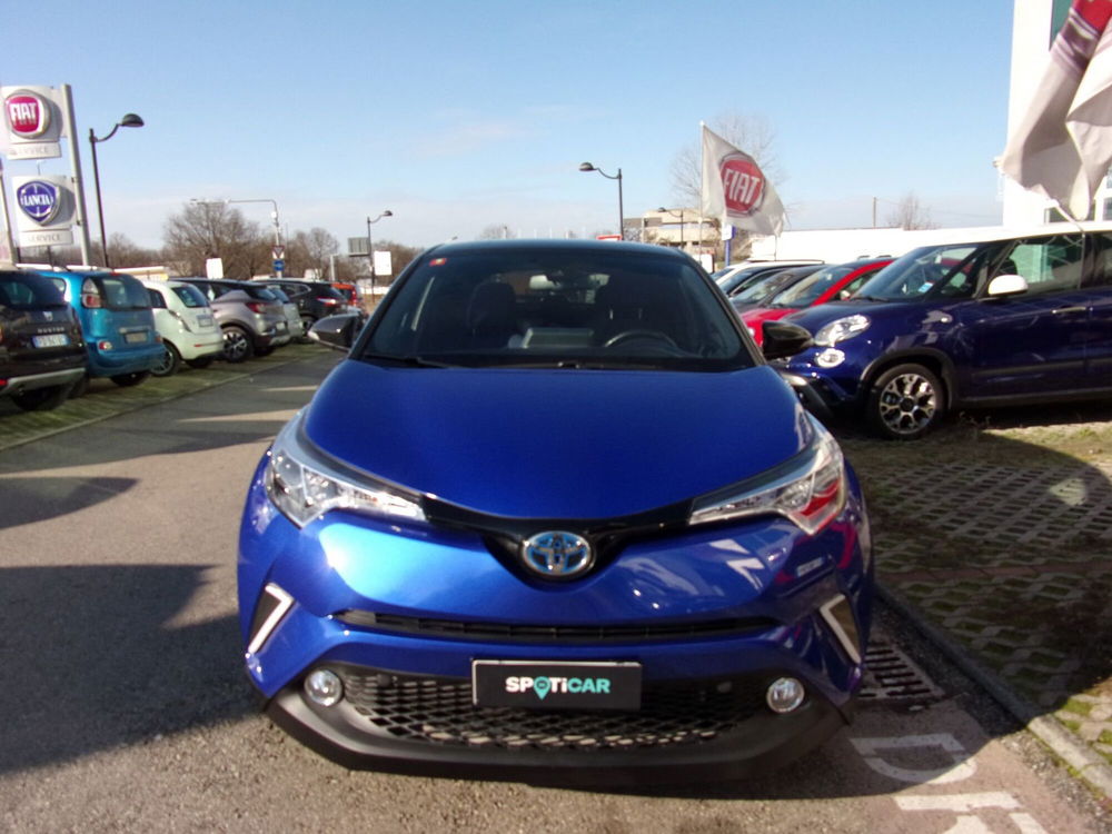 Toyota Toyota C-HR 1.8 Hybrid E-CVT Style  del 2017 usata a Reggio nell'Emilia (2)