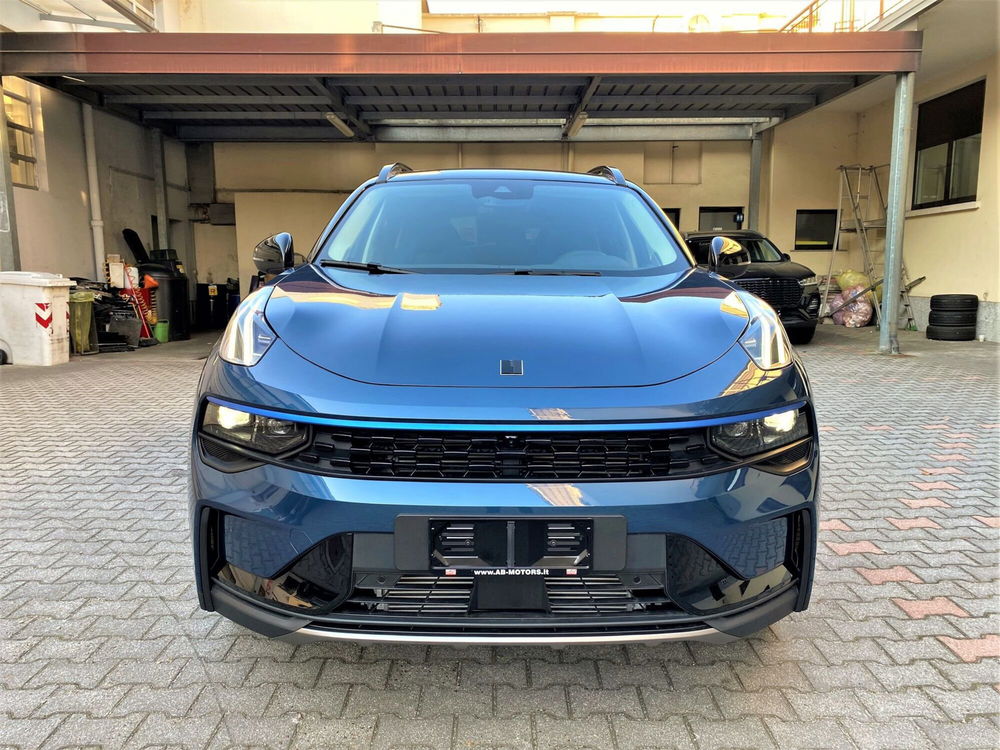 Lynk & Co 01 01 PHEV  del 2022 usata a Gallarate (2)