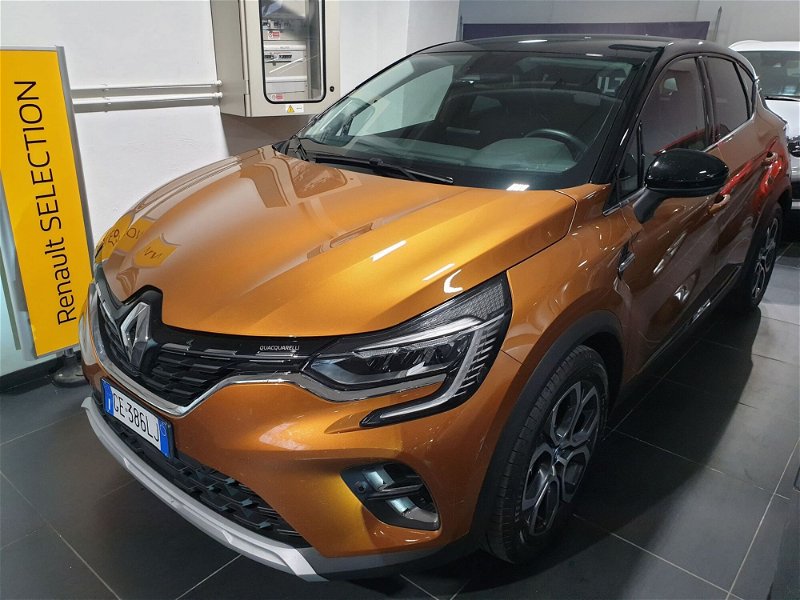 Renault Captur Plug-in Hybrid E-Tech 160 CV Intens my 20 del 2021 usata a Milano