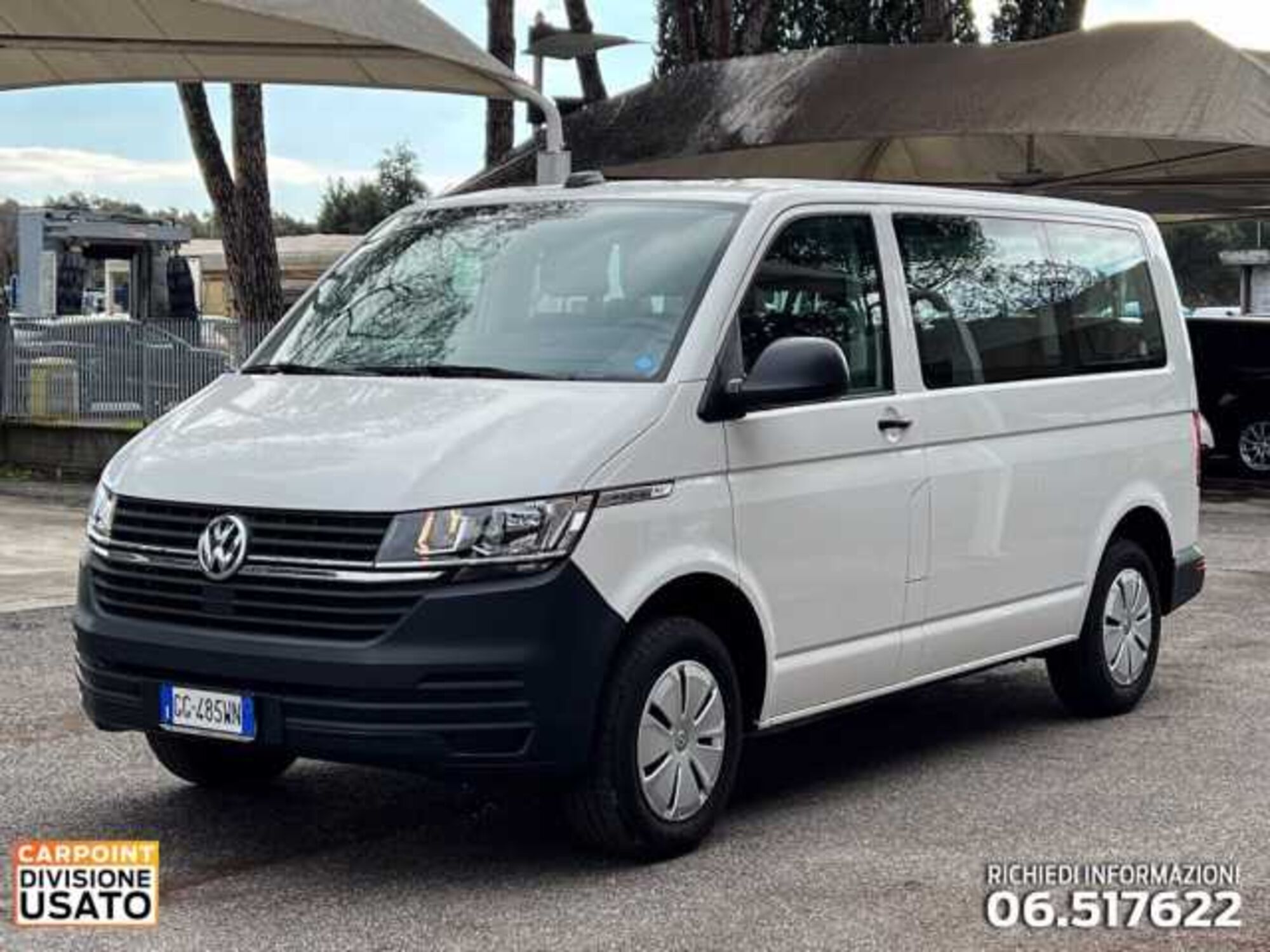 Volkswagen Veicoli Commerciali Caravelle 2.0 TDI 150CV PC Trendline  del 2021 usata a Roma