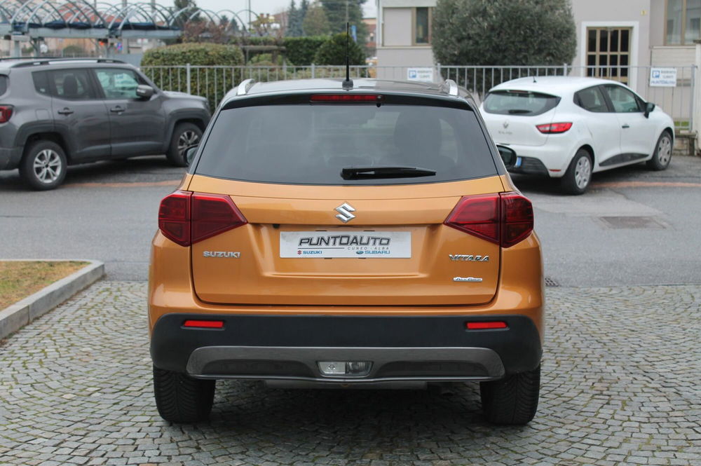 Suzuki Vitara 1.0 Boosterjet 4WD AllGrip Cool del 2019 usata a Cuneo (5)