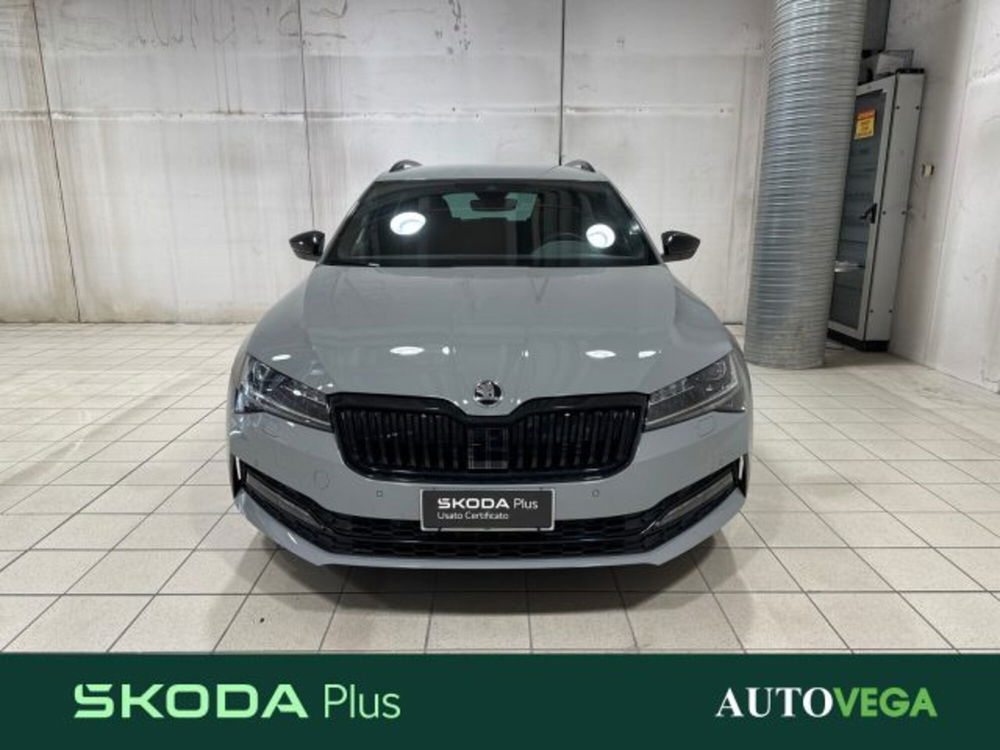 Skoda Superb Station Wagon nuova a Vicenza (2)