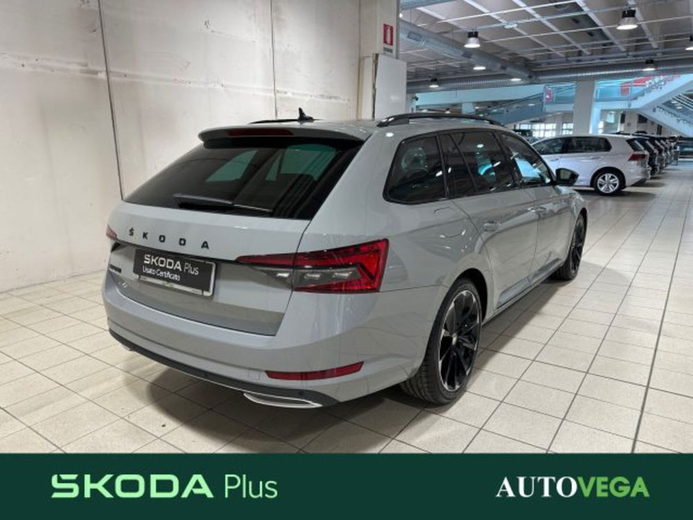 Skoda Superb Station Wagon nuova a Vicenza (4)