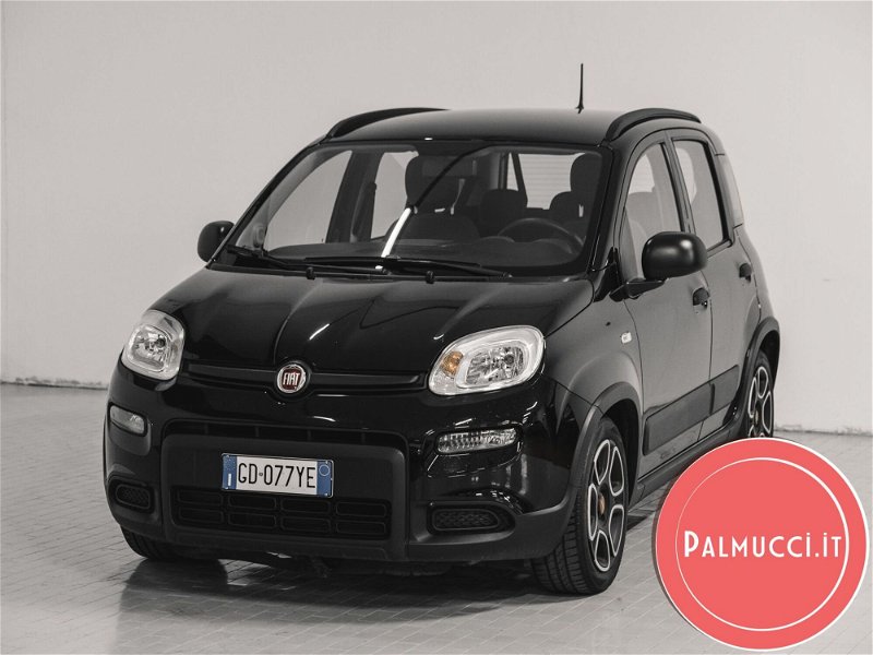 Fiat Panda 1.0 FireFly S&S Hybrid City Cross my 20 del 2021 usata a Prato