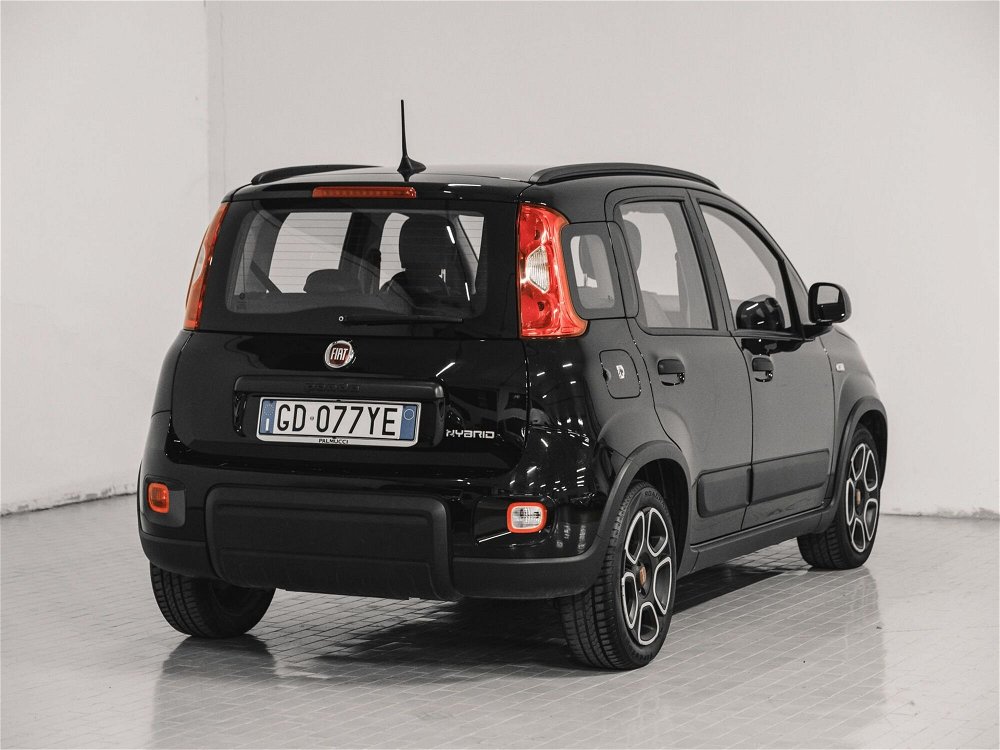 Fiat Panda 1.0 FireFly S&S Hybrid City Cross  del 2021 usata a Prato (5)