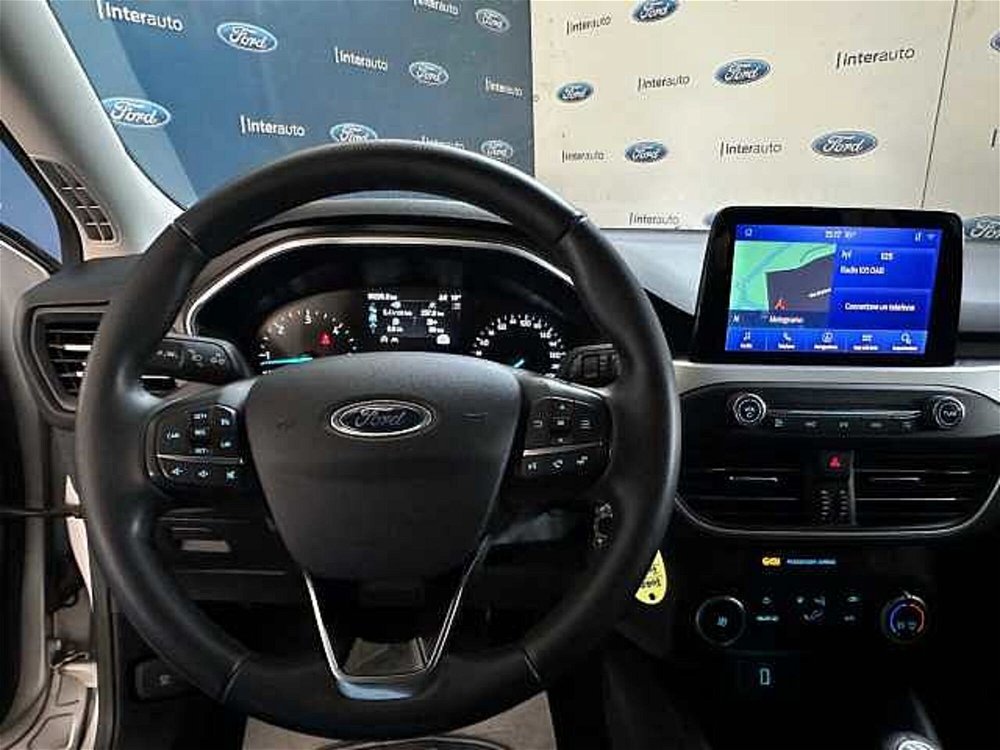 Ford Focus Station Wagon 1.5 EcoBlue 120 CV automatico SW Business  del 2020 usata a Melegnano (5)