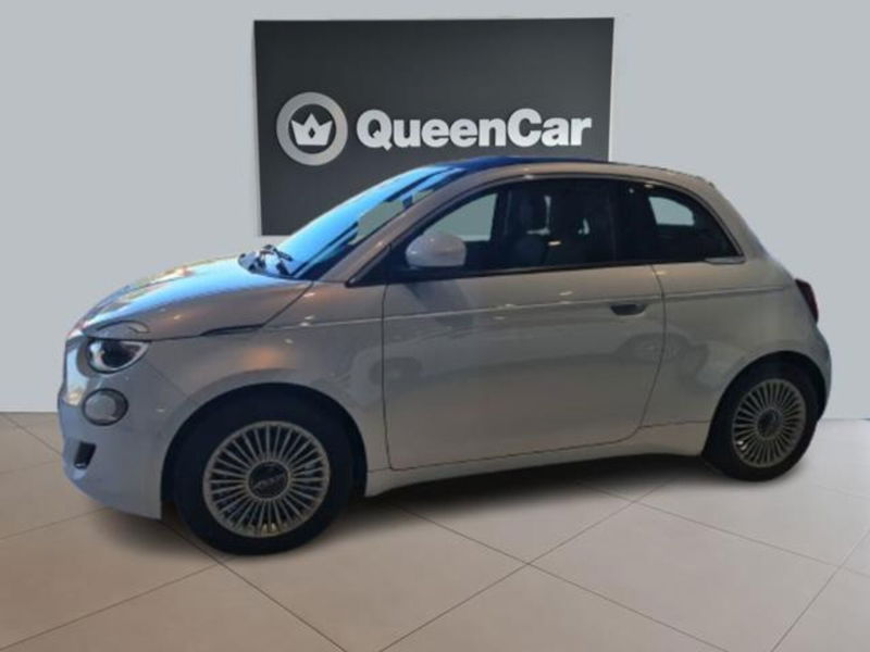 Fiat 500e Cabrio 42 kWh nuova a Pianezza