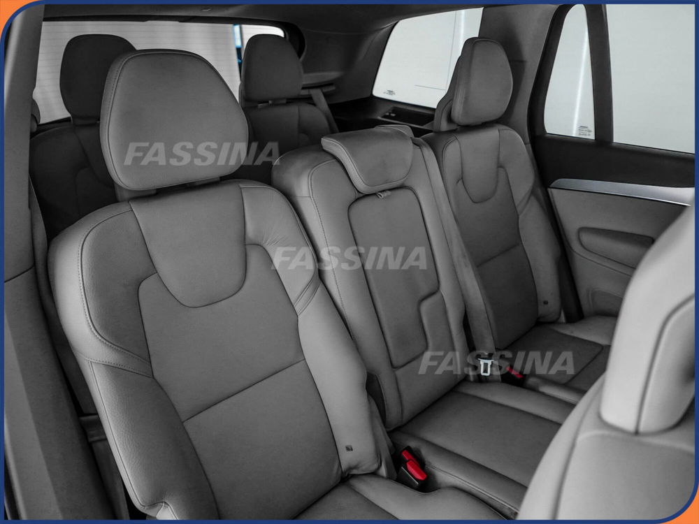 Volvo XC90 usata a Milano (13)