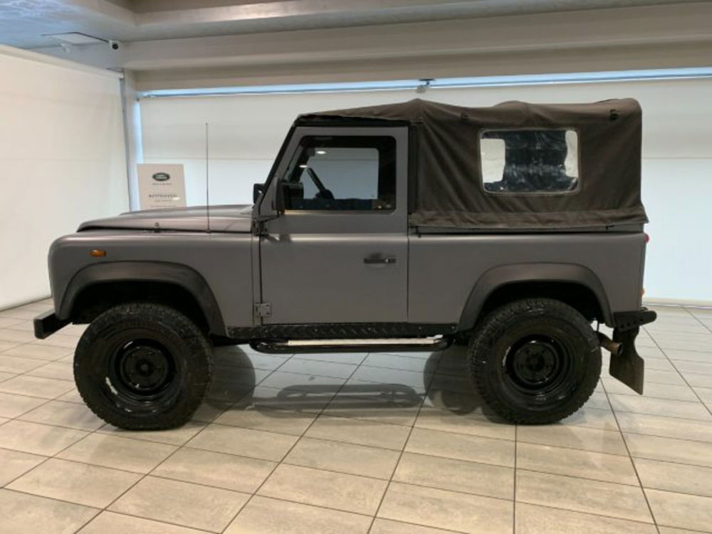 Land Rover Defender usata a Livorno (7)