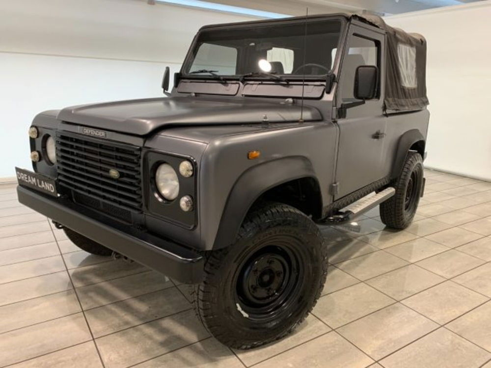 Land Rover Defender usata a Livorno (2)