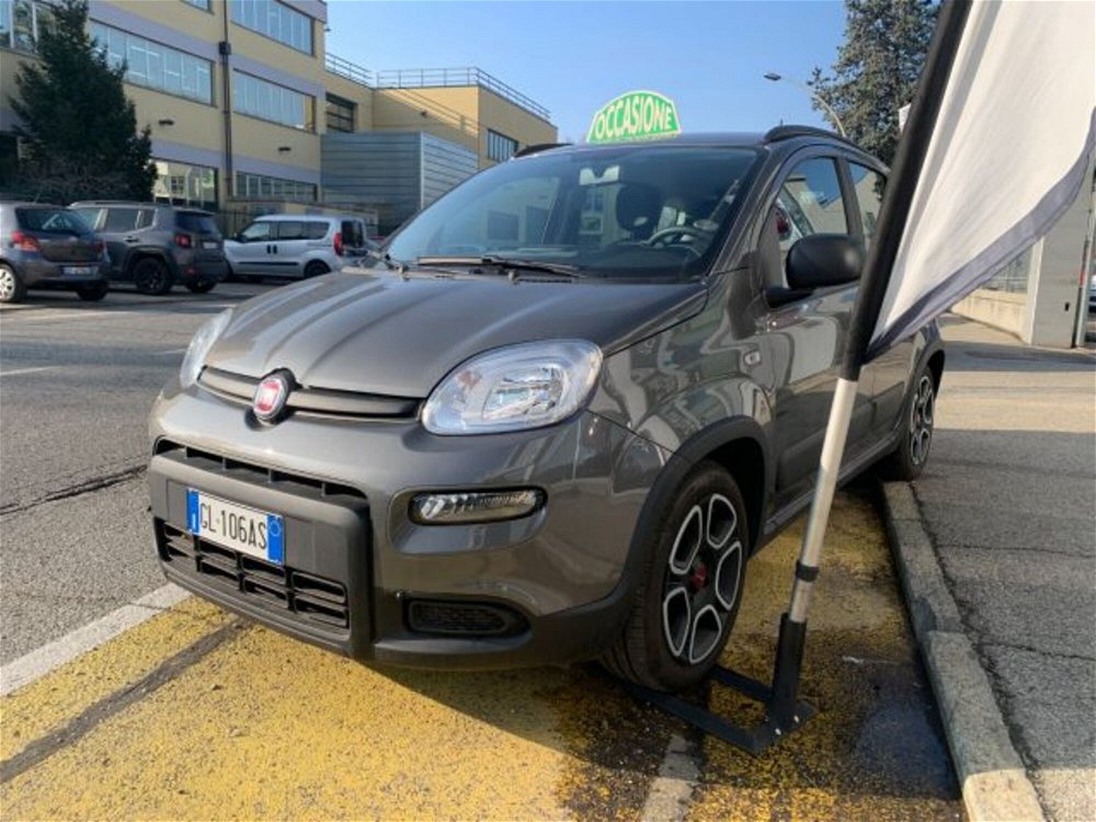 Fiat Panda 1.0 FireFly S&S Hybrid City Life  del 2022 usata a Torino (2)