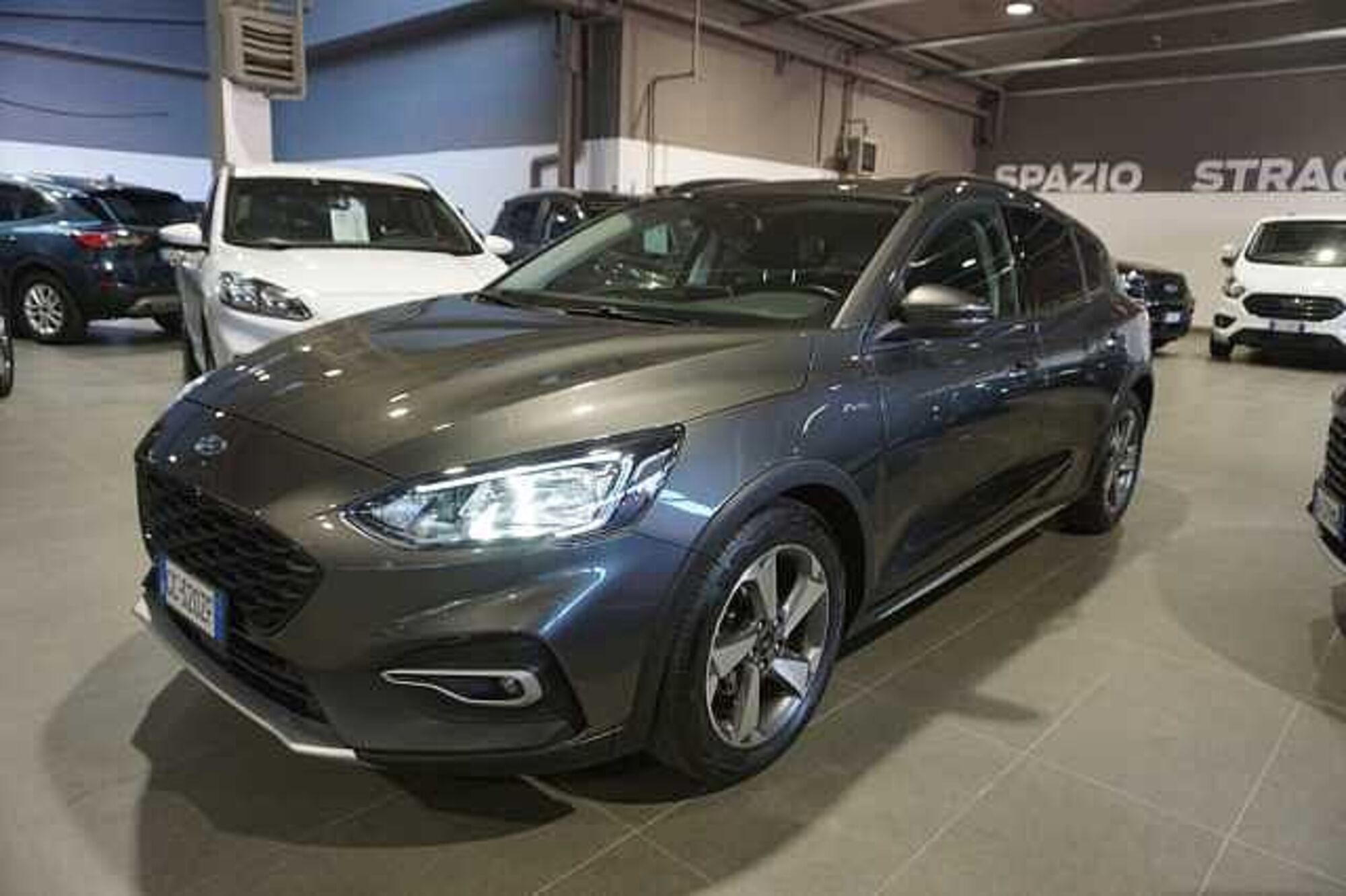 Ford Focus 1.0 EcoBoost 125 CV 5p. Active  del 2020 usata a Bologna