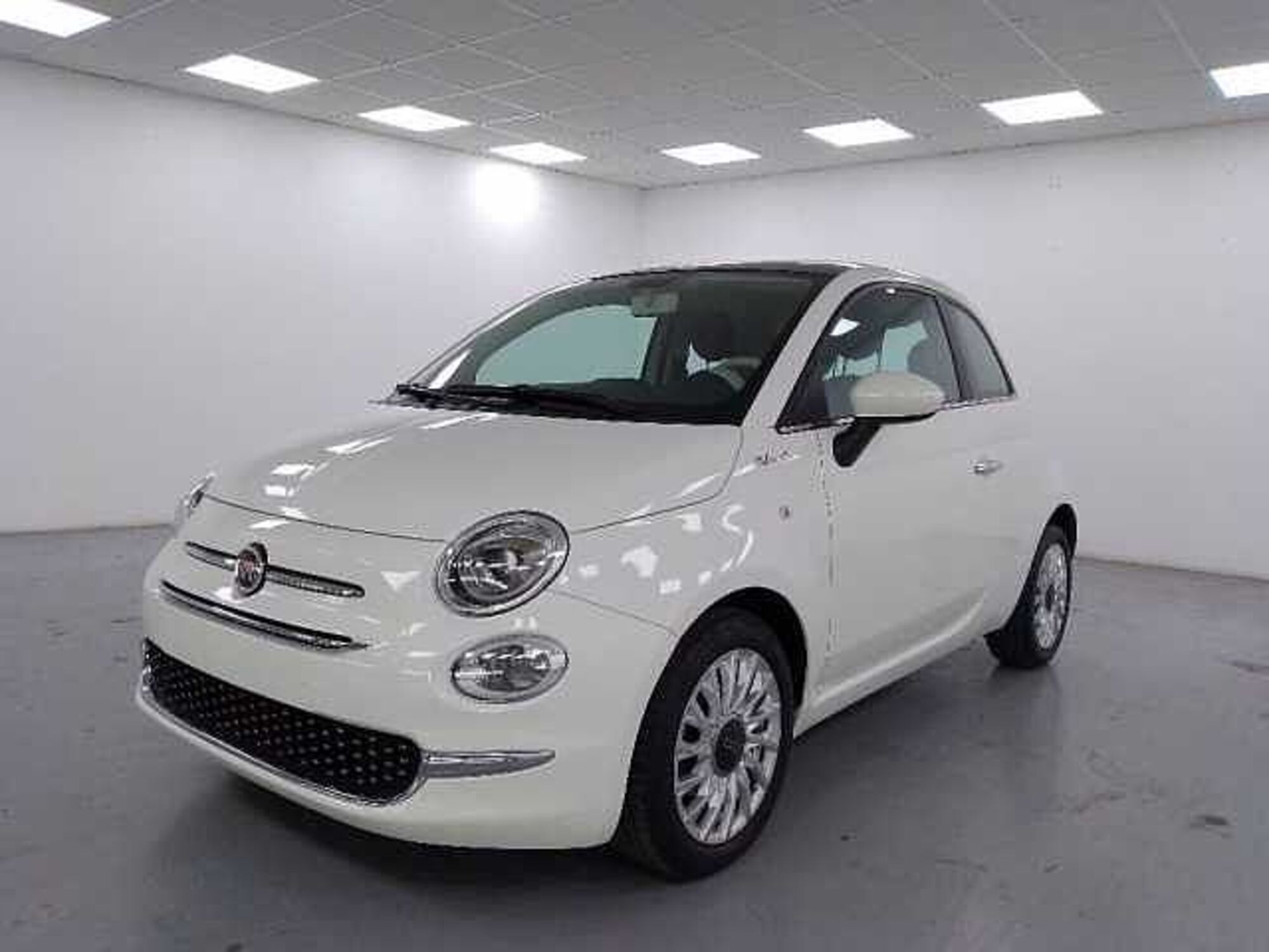 Fiat 500 1.0 hybrid Dolcevita 70cv del 2021 usata a Cuneo