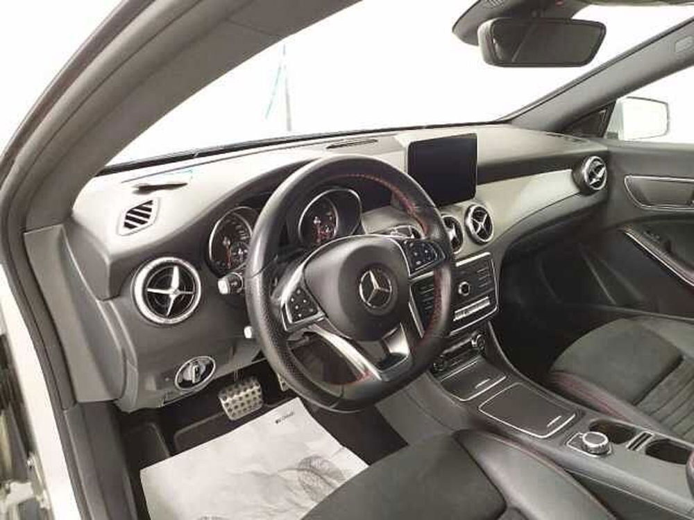 Mercedes-Benz CLA usata a Cuneo (11)