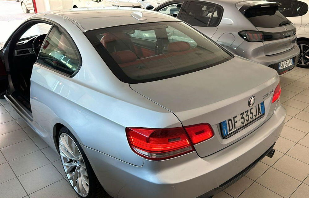 BMW Serie 3 Coupé usata a Napoli (5)