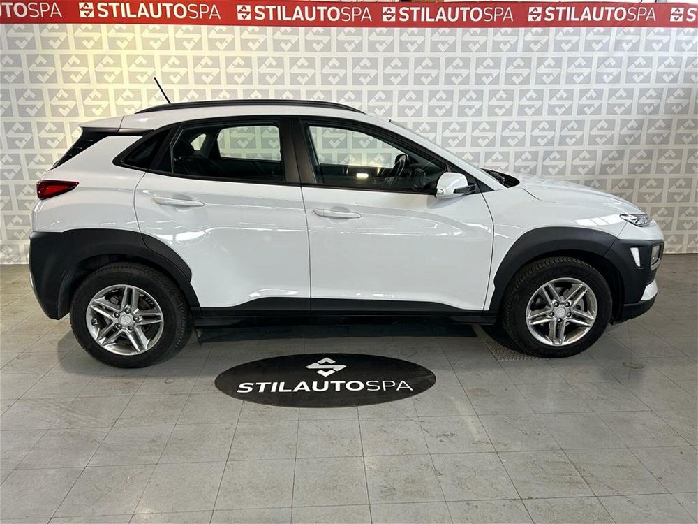 Hyundai Kona 1.0 T-GDI Style  del 2018 usata a Prato (4)