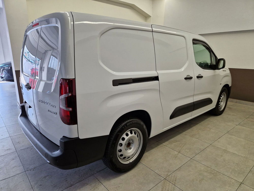 Toyota Proace City Electric nuova a Cremona (6)