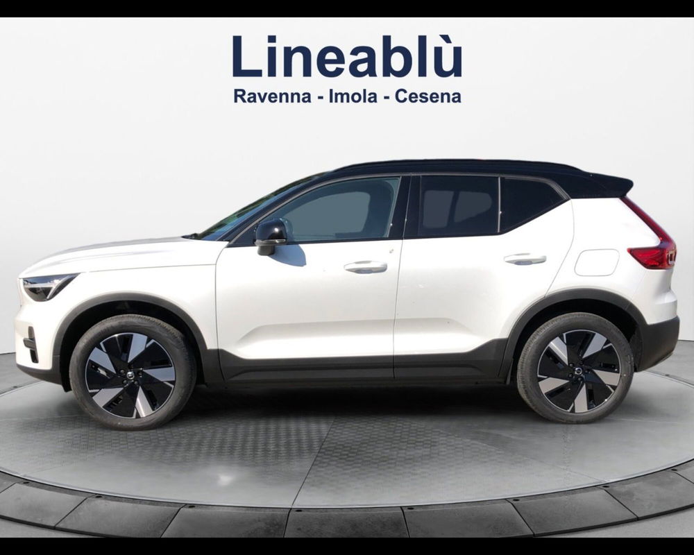 Volvo XC40 Recharge Pure Elect. Single Motor Exten. Range RWD Core nuova a Imola (2)